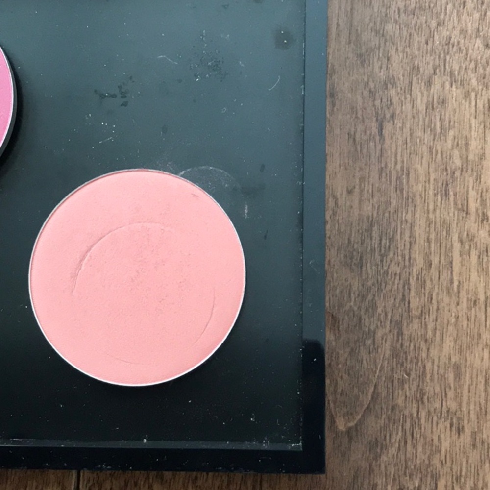 Mac Blush- Ambering Rose